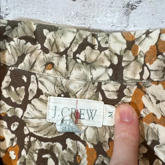J. Crew mens M Medium green brown floral oarsman relaxed button up shirt EUC - Picture 2 of 5